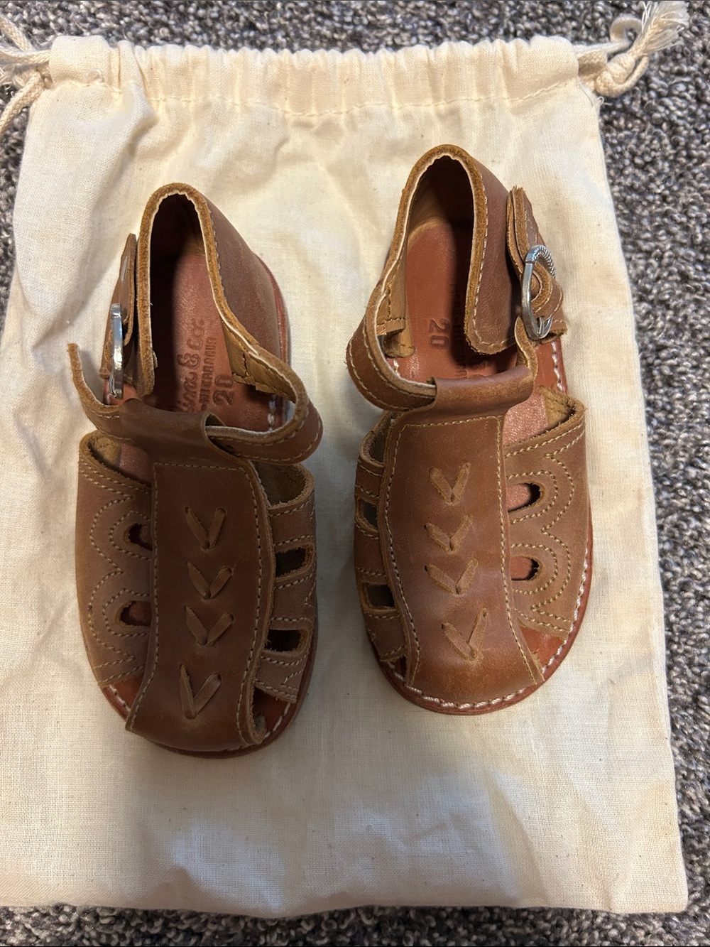 New Adelisa and co brown sandals